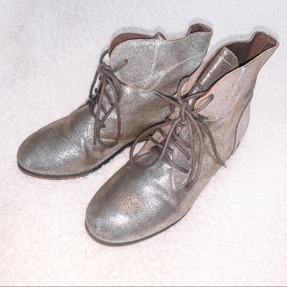 Metallic Booties - Picture 3 of 5